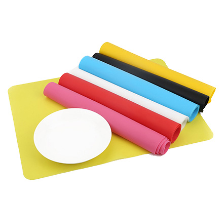 Rubber table mat