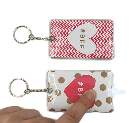 PVC keychain+led